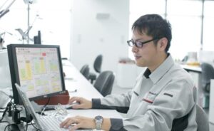 ky_su_cong_nghe_